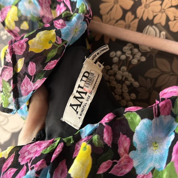 AMUR Evita Dress in Black Anemone Floral size 6 - Picture 10 of 10